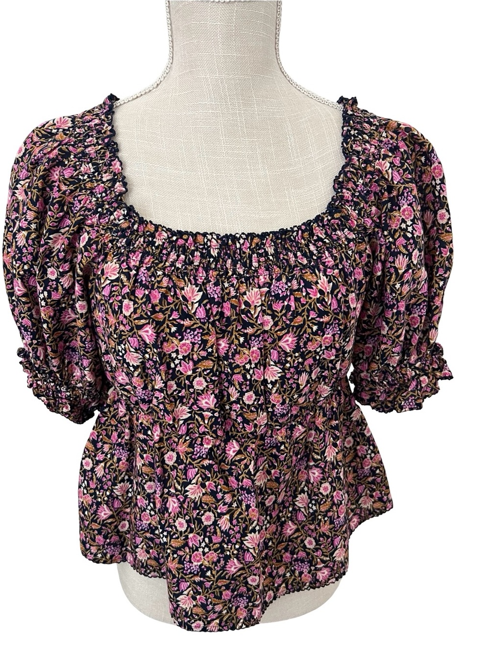Old Navy Black Floral Square-Neck Smocked Peplum Top